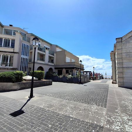 Appartement Avec Piscine, Tennis & Balcon, Centre-Ville Chatelaillon-Plage, 6 Pers, 2 Ch - Fr-1-706-17 Esterno foto
